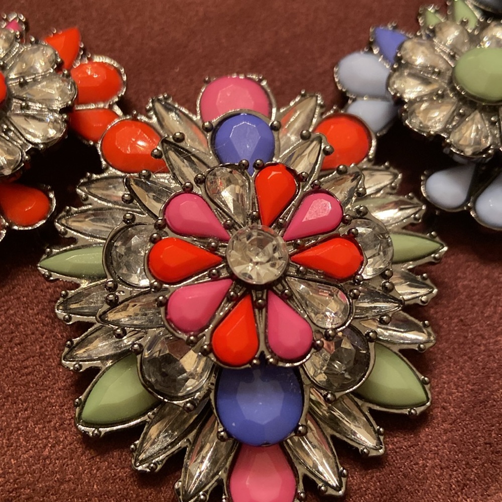 Statement necklace  faux stones no marking - Picture 2 of 8